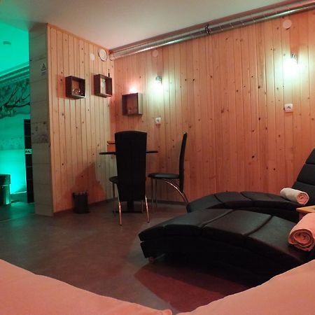 Apartma Mihovc Kamnik Zewnętrze zdjęcie